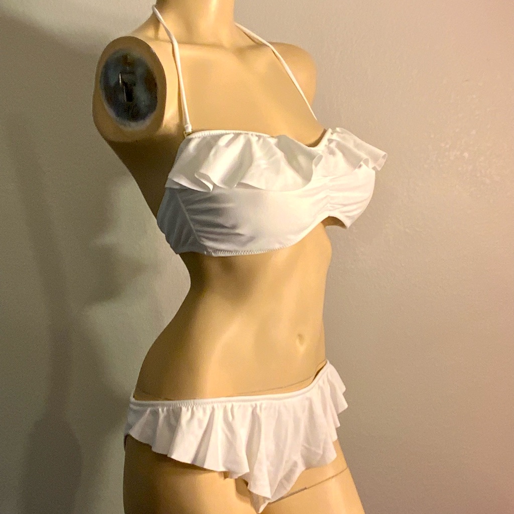 Jessica Simpson Women’s Swimsuit Bikini Set White Ruffled Strapless Nwt L